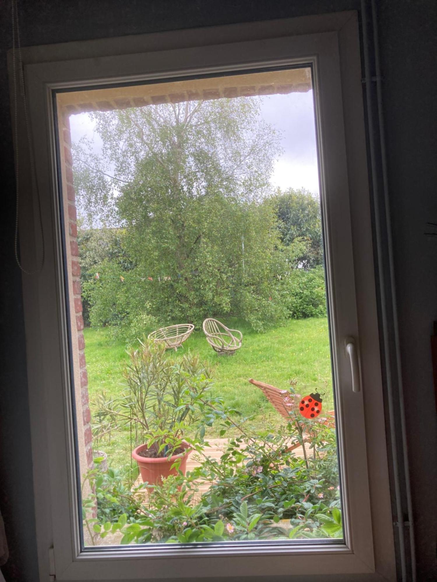 Une Chambre Dans La Verdure Bordeaux-Saint-Clair Luaran gambar